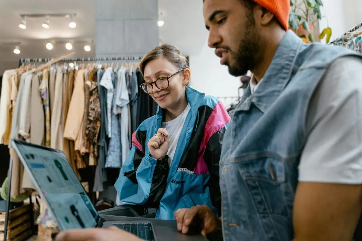 two people setting up one page checkout